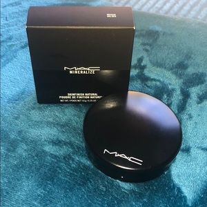 MAC MIN SKINFINISH  NAT i- medium golden !